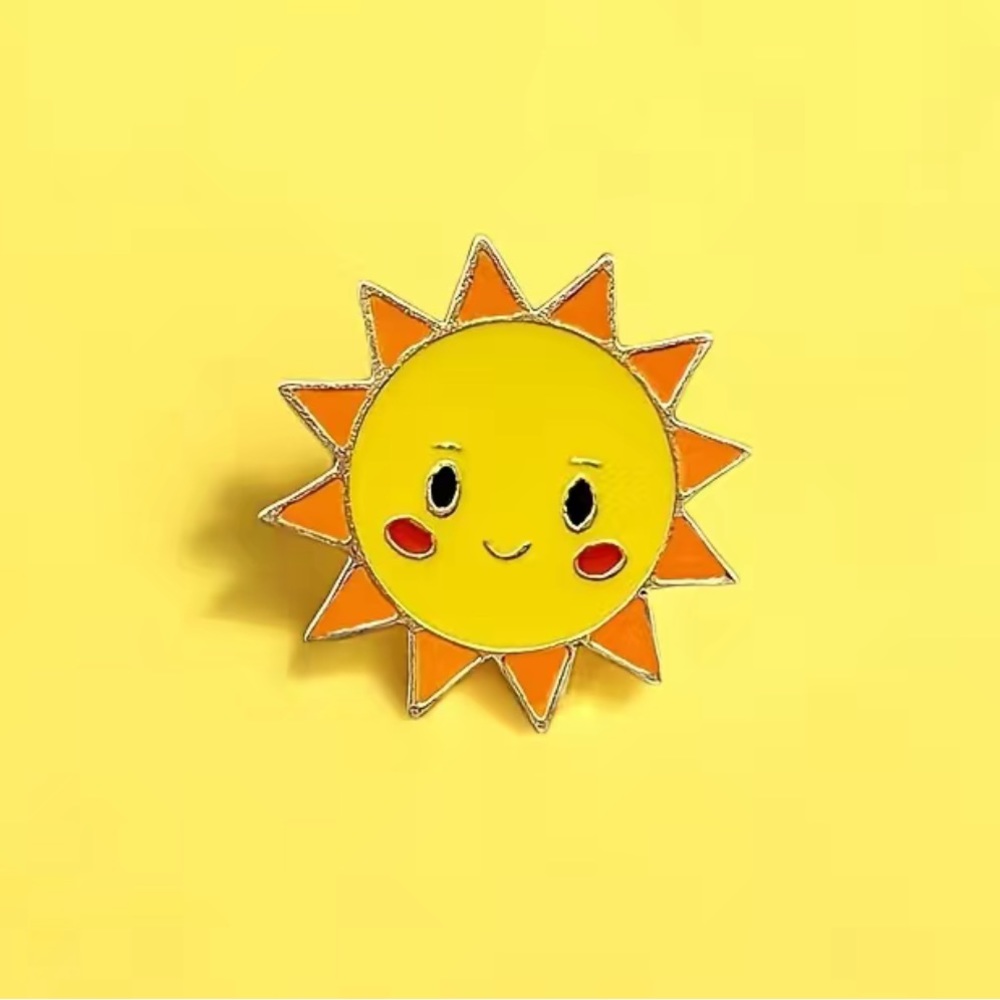 Brand new Happy Sun Pin